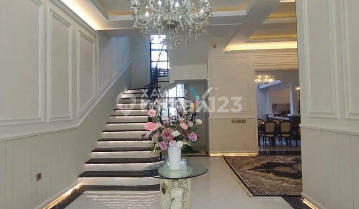 For Sale: American Classic Design House in Permata Jingga, Malang 2