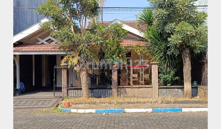 TURUN HARGA BANYAK! Dijual Rumah di Boulevard Araya Malang TURUN HARGA BANYAK! Dijual Rumah di Boulevard Araya Malang