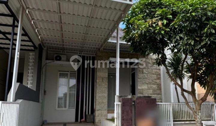 For Rent Unfurnished House in Austinville Malang For Rent Unfurnished House in Austinville Malang