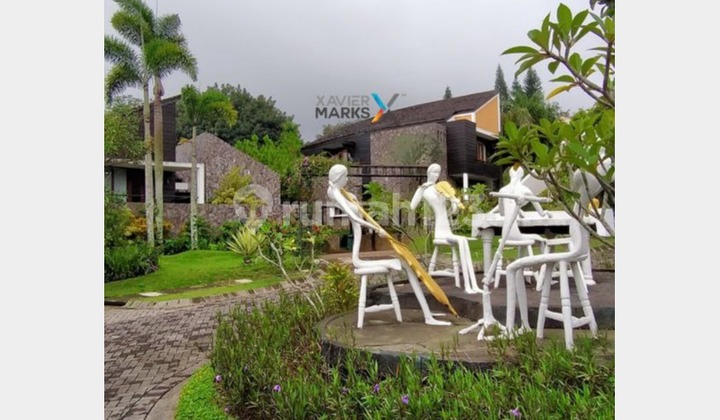 FOR SALE WELL-MAINTAINED &amp; READY-TO-OCCUPY VILLA IN KLUB BUNGA BATU