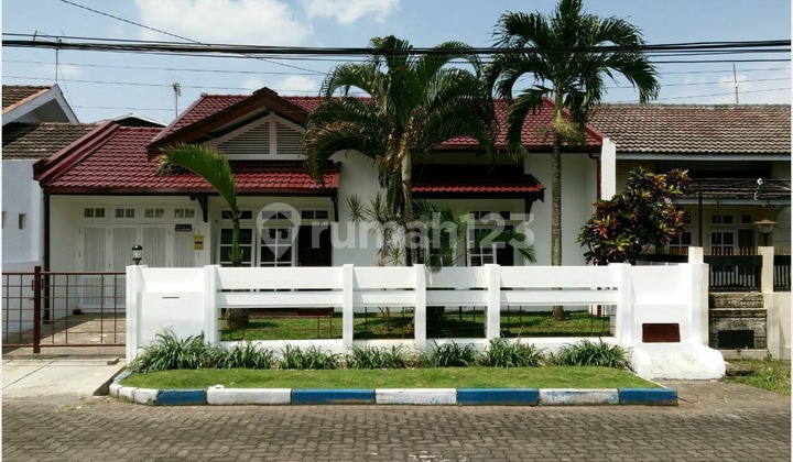 House Ready to Occupy for Rent in Araya Malang