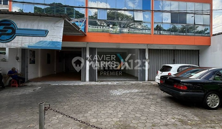 For Sale/For Rent Wide Shop House on Main Road, Blimbing, Malang City