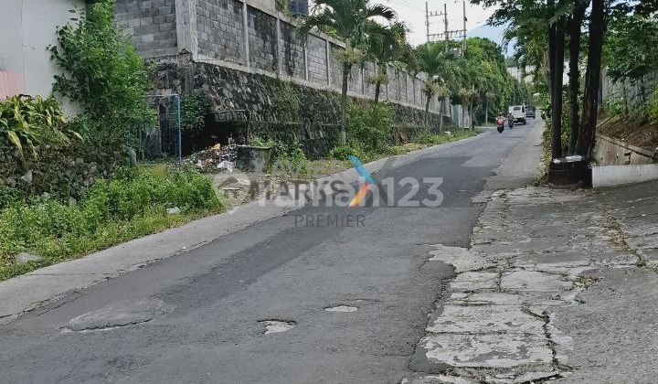 TURUN HARGA! Dijual Rumah Usaha di Singosari Malang TURUN HARGA! Dijual Rumah Usaha di Singosari Malang