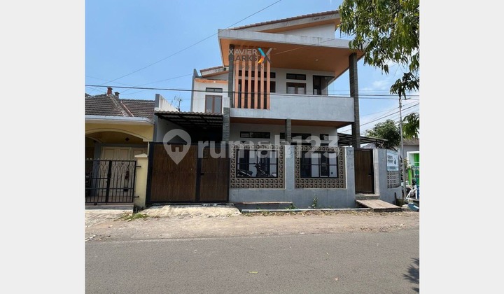 Dijual Rumah Modern Strategis di Sulfat Malang