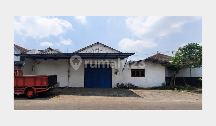 For Sale/For Rent Ready-to-Use Warehouse in Pakisaji, Malang