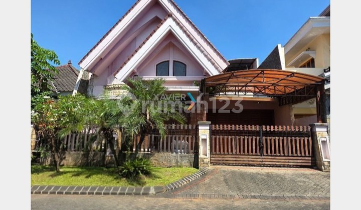 Disewakan Rumah Semi Furnished di Istana Dieng, Malang