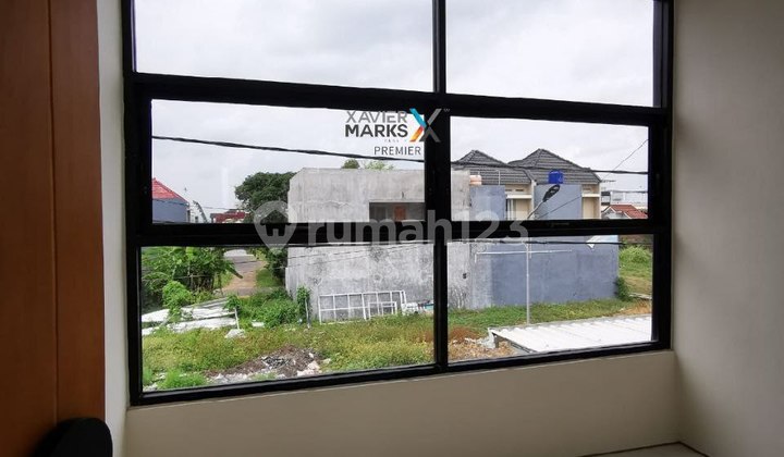 *OPEN SPACE HOUSE WITH PANORAMIC ROOM IN LOWOKWARU, MALANG* 2