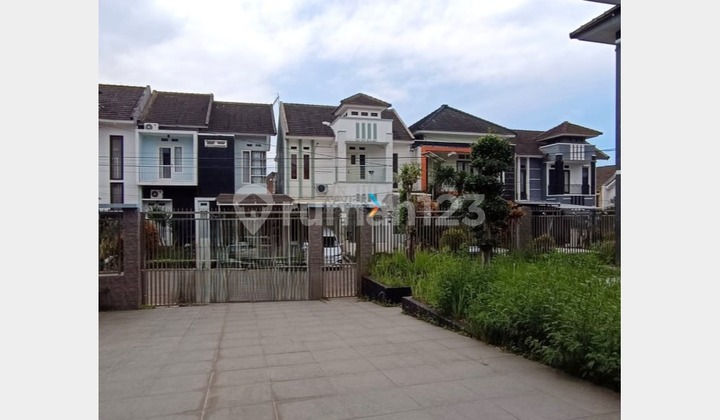 Dijual Rumah Villa di Daerah Jalan Abdul Gani Batu Malang