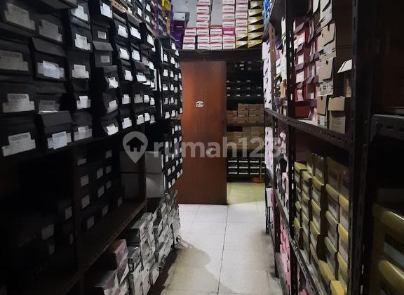 *FOR RENT* Commercial space (shop) on Jl. KH. Agus Salim - Malang