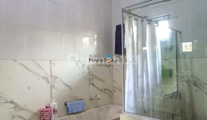 Dijual Rumah Mewah Terawat Posisi Hook di Lawang Malang 2