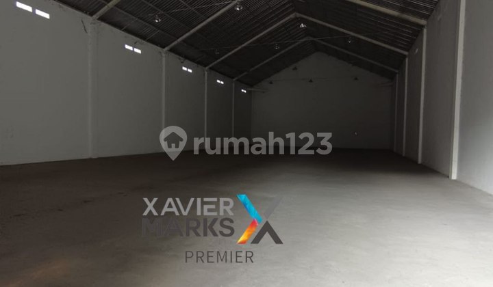 For Sale / Warehouse and Shophouse Rental Location Ngajum, Malang Regency