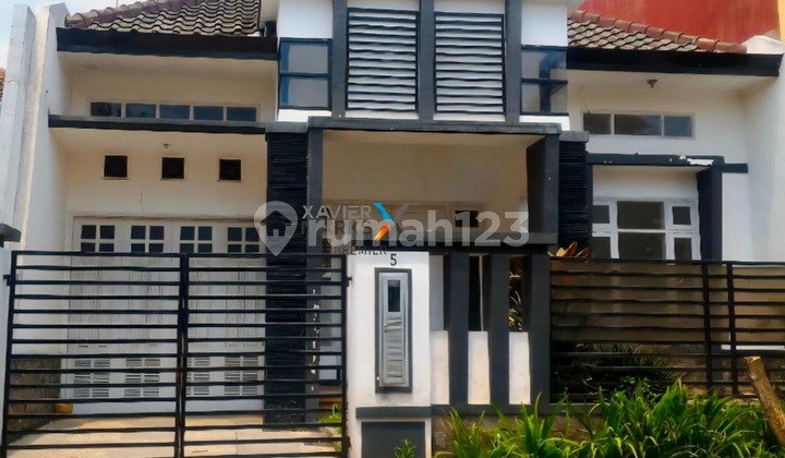 *DIJUAL RUMAH TERAWAT DAN SIAP HUNI DI ARAYA MALANG*
