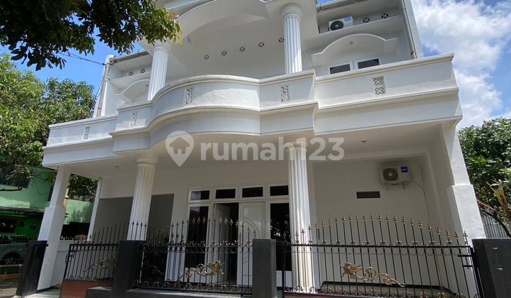 DIJUAL RUMAH KOST BARU  SELANGKAH KE KAMPUS UMM MALANG