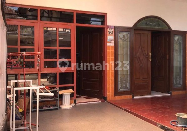 Well-Maintained House in Raden Intan Garden, Arjosari Blimbing Malang 2