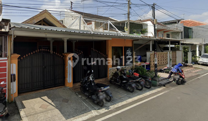 DJUAL RUMAH PLUS TEMPAT USAHA DI SAWOJAJAR MALANG