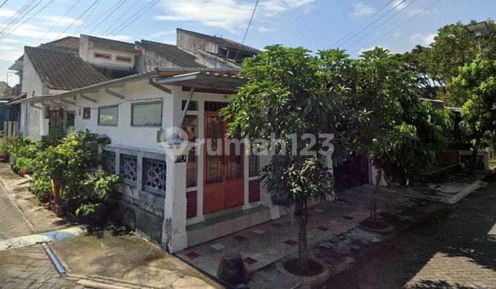 Active 2 Shop House on Jalan Danau Segara Anak Sawojajar Malang 2