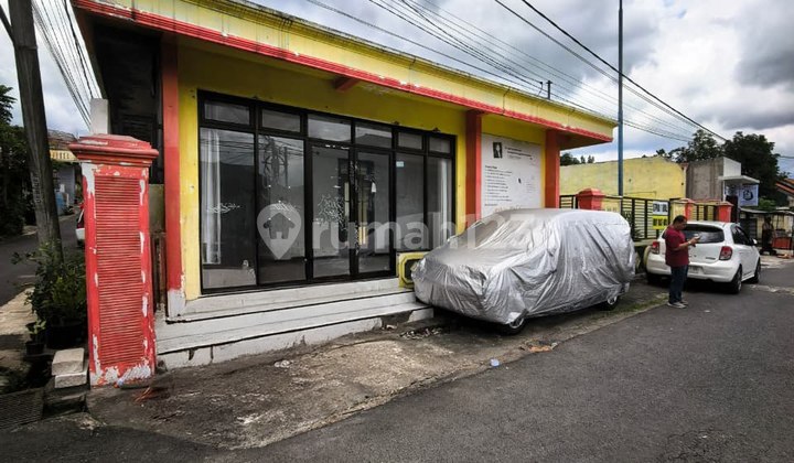 Strategic Spacious House and Warehouse in Imam Bonjol, Batu Malang 2