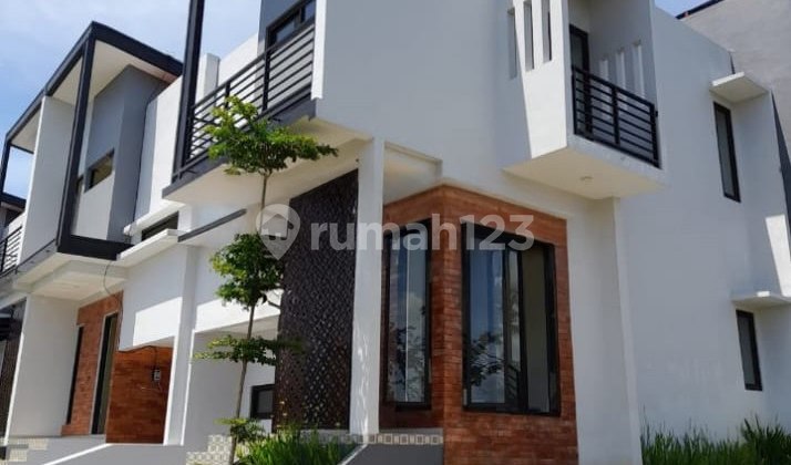 Rumah Modern dan Nyaman di Perumahan Merjosari Lowokwaru Malang 2