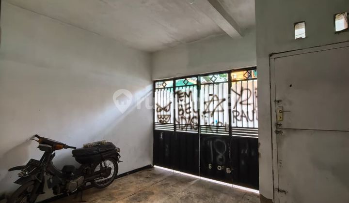 Rumah Klasik Di Jalan Gilimanuk, Lowokwaru Kota Malang 2