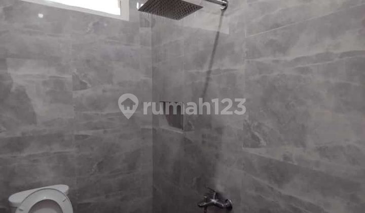 Affordable Villa Ready to Occupy and Comfortable in Junrejo, Batu 2