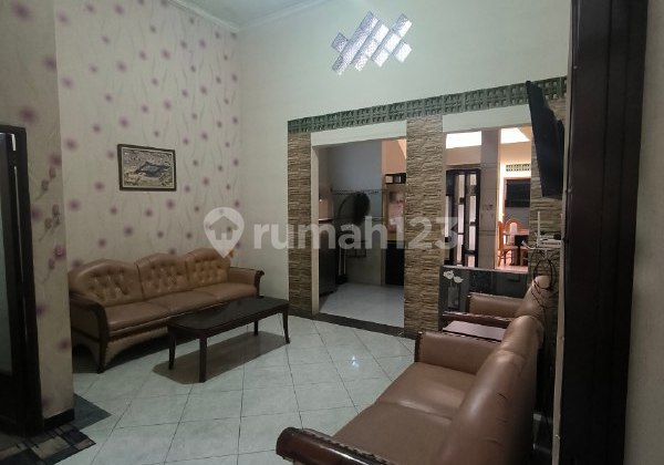 Rumah Ex Kantor Tki Di Jalan Teluk-Teluk Arjosari Blimbing Malang 2