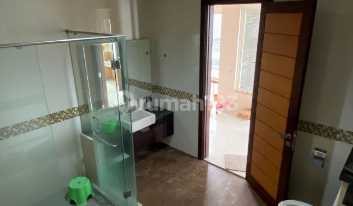 Rumah Desain Modern Diporos Raya Permata Jingga Lowokwaru Malang 2