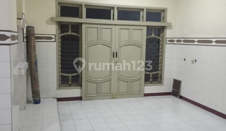 Rumah Besar Cocok Untuk Klinik Di Panji Suroso Arjosari Blimbing Malang 2