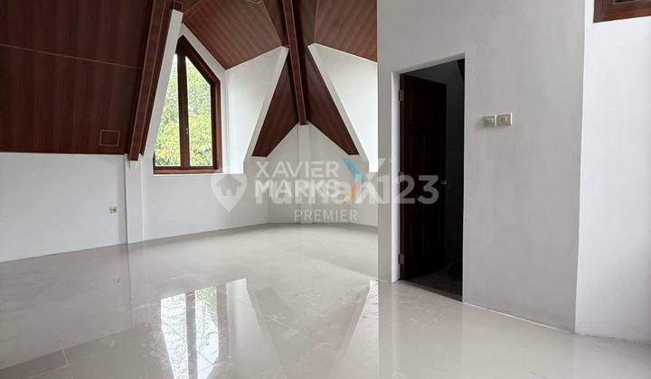 Rumah Tema Klasik Siap Huni di Cluster Golf Kota Araya Malang 2