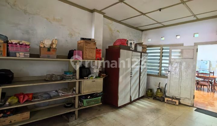 Classic City Center House on Jalan Gunung-Gunung, Klojen Malang 2