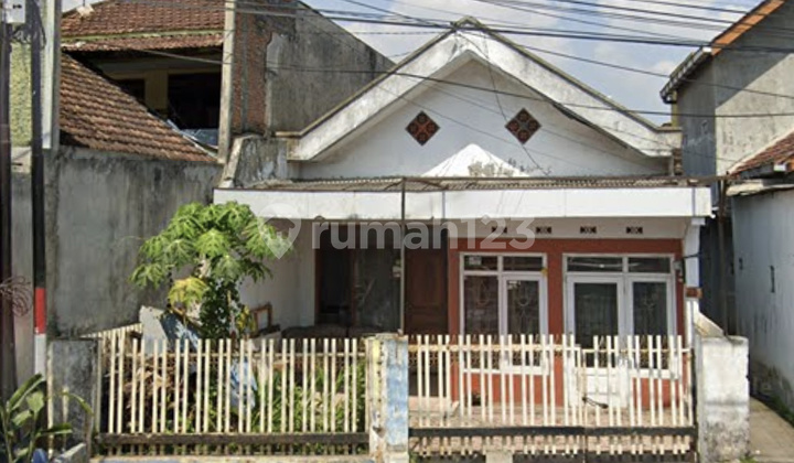 DIJUAL RUMAH PNGGIR JALAN UTAMA WENDIT MALANG