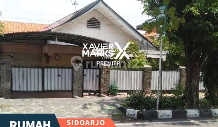 Rumah Klasik Lokasi Strategis Di Yos Sudarso Sidoarjo Rumah Klasik Lokasi Strategis Di Yos Sudarso Sidoarjo