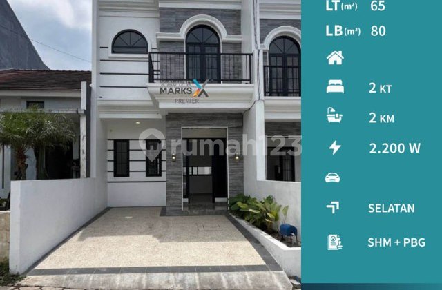 New Villa House Near Jatim Park 3 Plus Rooftop in Batu Malang 1