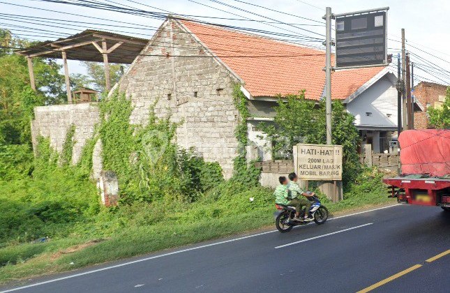 Rumah Strategis Di Jalan Raya Pantura Rejoso Pasuruan  2