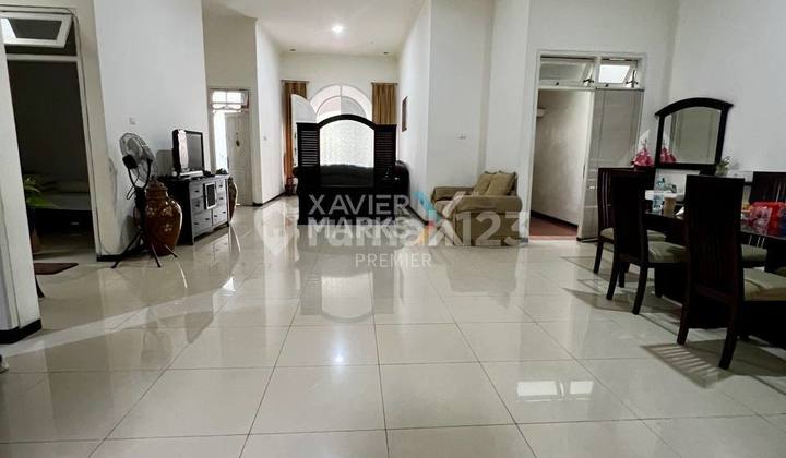 Well-Maintained House in Private Cluster Bunga-Bunga Street Lowokwaru Malang 2