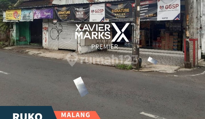 3 Ruko Jadi 1 Rumah Di Jalan Puntodewo Blimbing Malang Kota