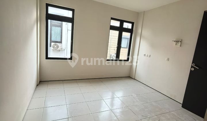 Rumah 3 Lantai Konsep Landed Apartment Mhouse The Araya Malang 2