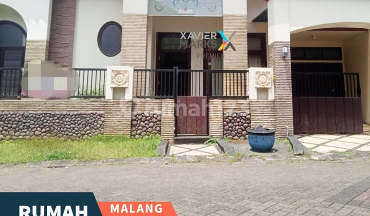 Rumah Hook Semi Furnish di Permata Jingga Malang 