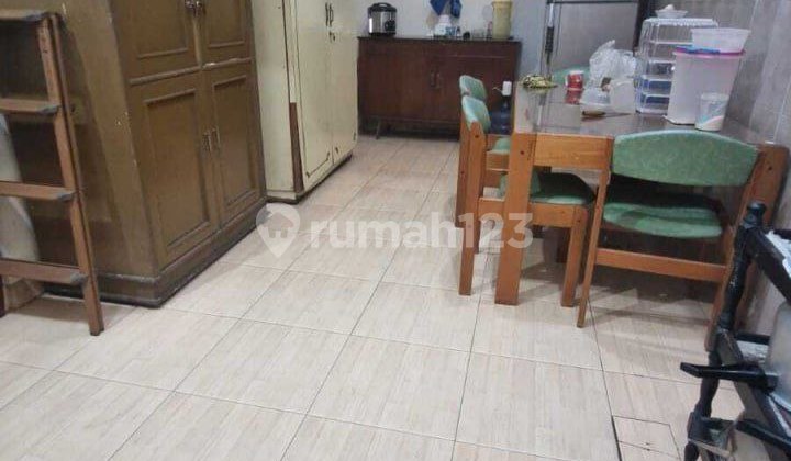 Rumah Usaha Posisi Hook di Araya Malang 2