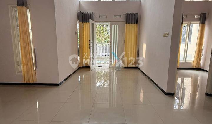 Rumah Minimalis Dekat Exit Tol di Tirtasani Royal Resort Malang 2