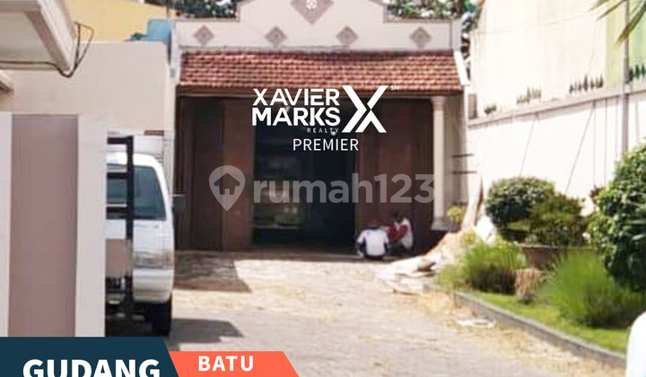 Gudang Bekas Pabrik di Sisir Batu Malang