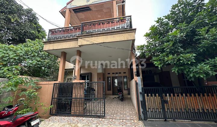 Jual Cepat Rumah di Villa Dago Pamulang, Lingkungan Premium Jual Cepat Rumah di Villa Dago Pamulang, Lingkungan Premium