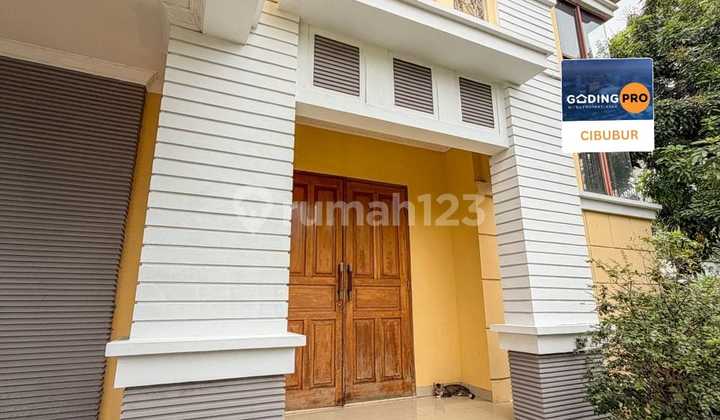 Hook Position House in Cibubur Tourism City