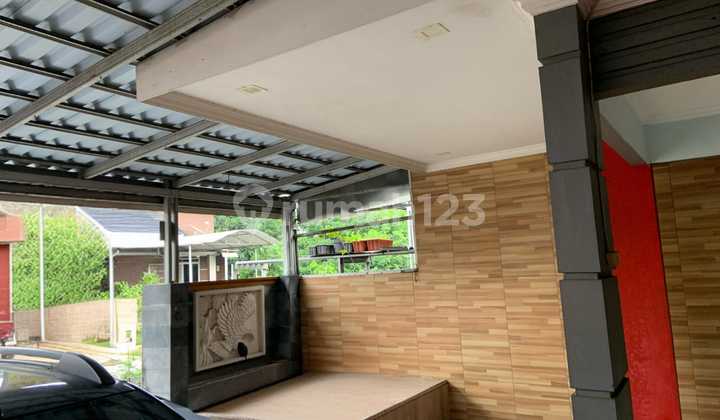 1.5-Story Ready-to-Occupy House in Metland Transyogi, Freehold House in Cileungsi 2