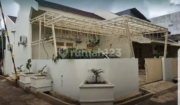 Rumah Asri di Perumahan Jatibening Bekasi