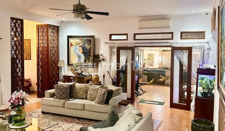 Beautiful Serene House in Leuwinanggung Cibubur