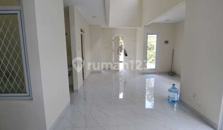 Rumah Cantik Terenovasi Siap Huni di Kota Wisata Cibubur 2