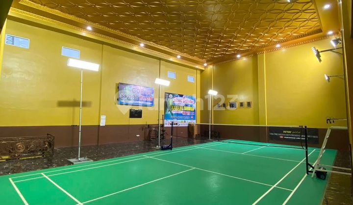 Rumah Mewah Ada Lapangan Badminton di Leuwinanggung Depok 2