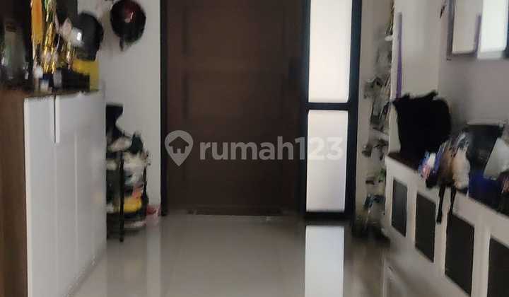 Rumah Cantik Boulevard di Citra Gran Cibubur 2