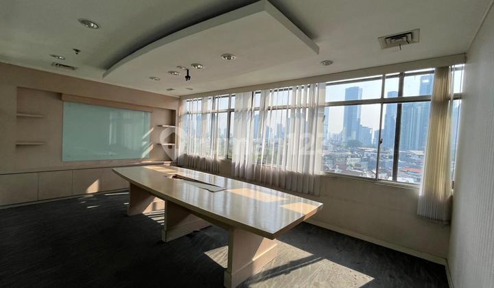 Disewakan Ruang Kantor Furnished Di Menara Duta Kuningan
