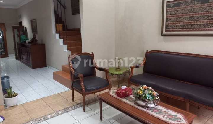For Sale House On Kebon Jeruk Street West Jakarta 2